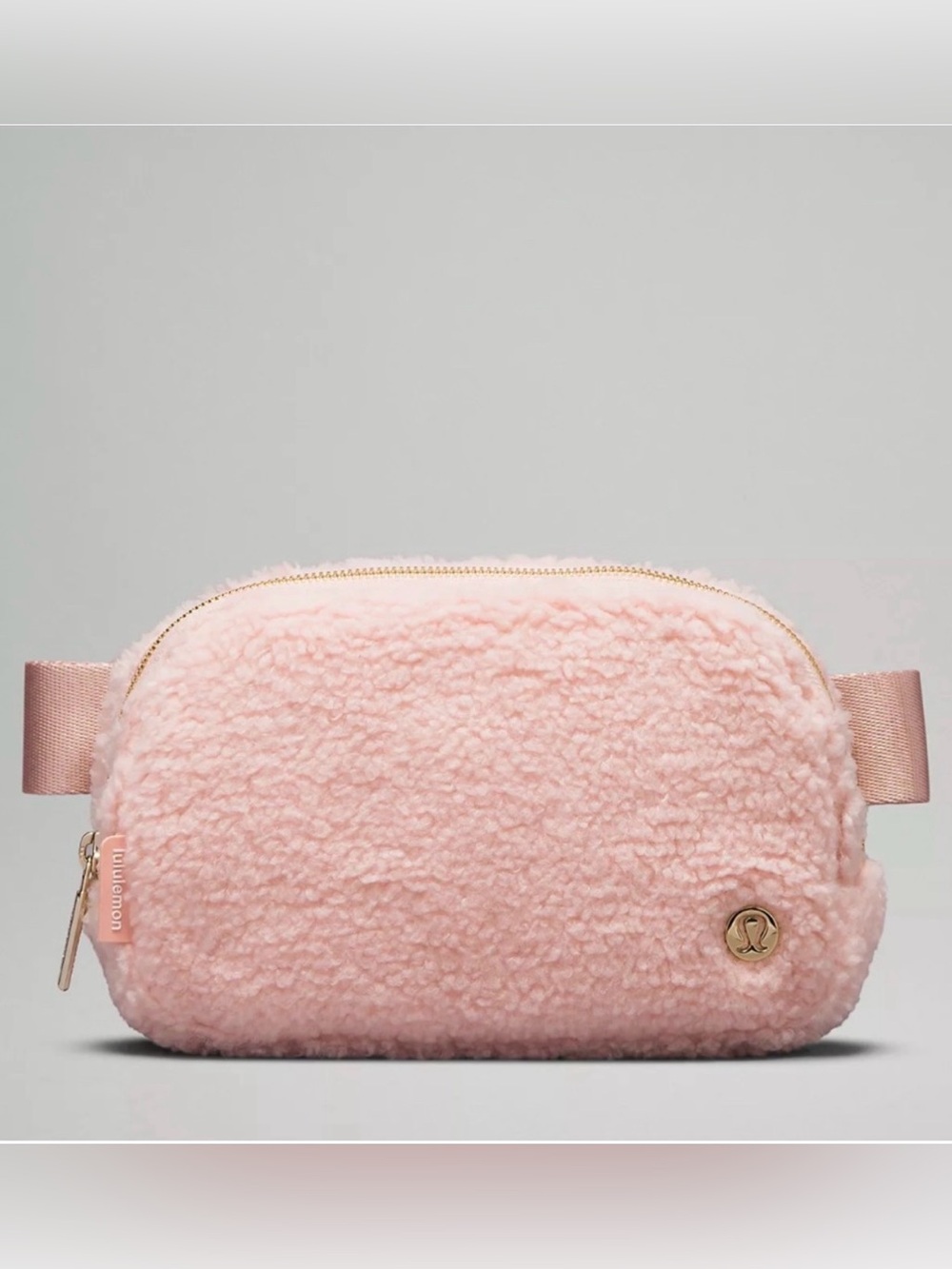 NWT Lululemon Everywhere Fleece Belt Bag 1L Fleece in Pink Mist/Gold